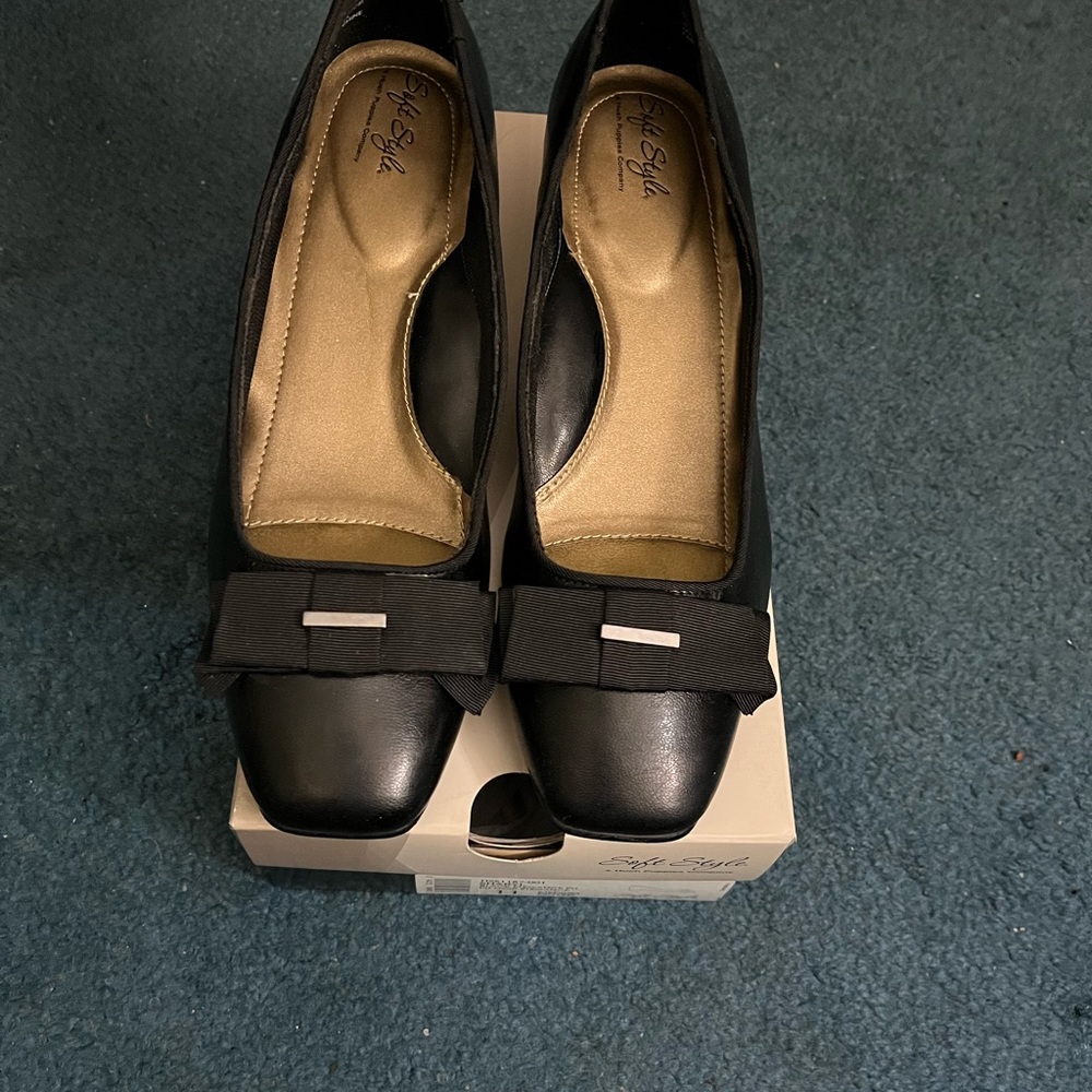 Soft Style Shoes